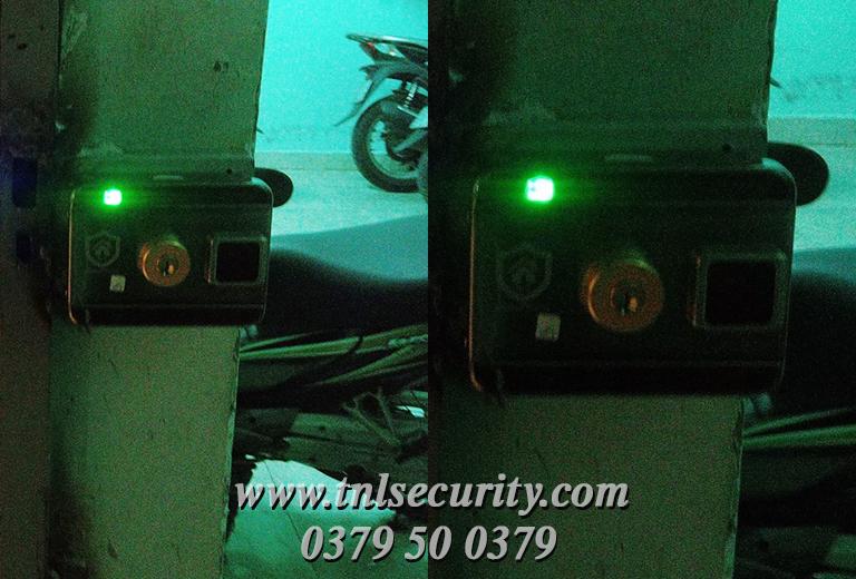 lap-dat-khoa-cua-dien-tu-cho-day-tro-quan-2